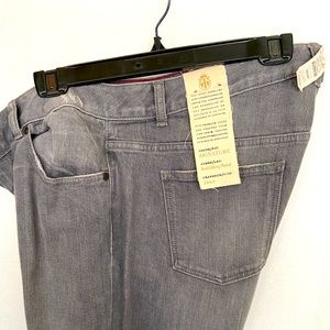 Distressed edge gray Jeans